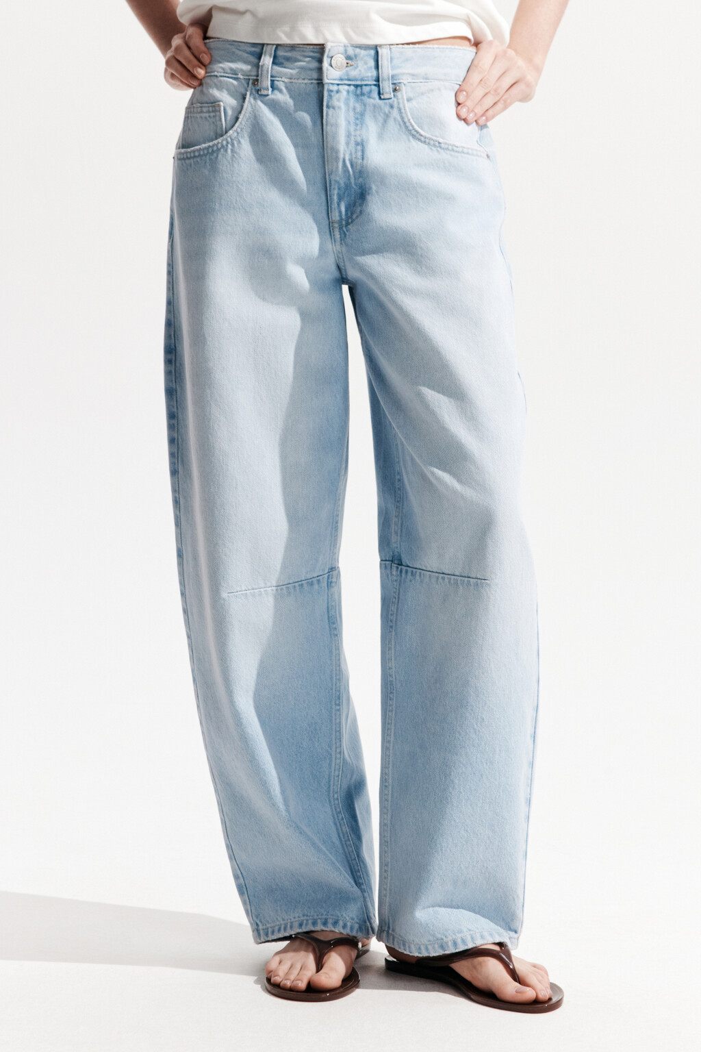 Джинсы barrel fit со средней посадкой - цвет голубой - 3
