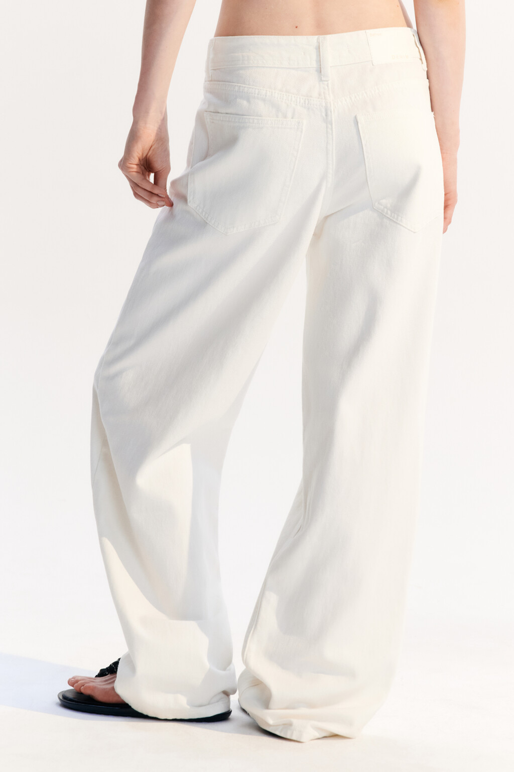 Джинсы baggy fit со средней посадкой - цвет белый - 3