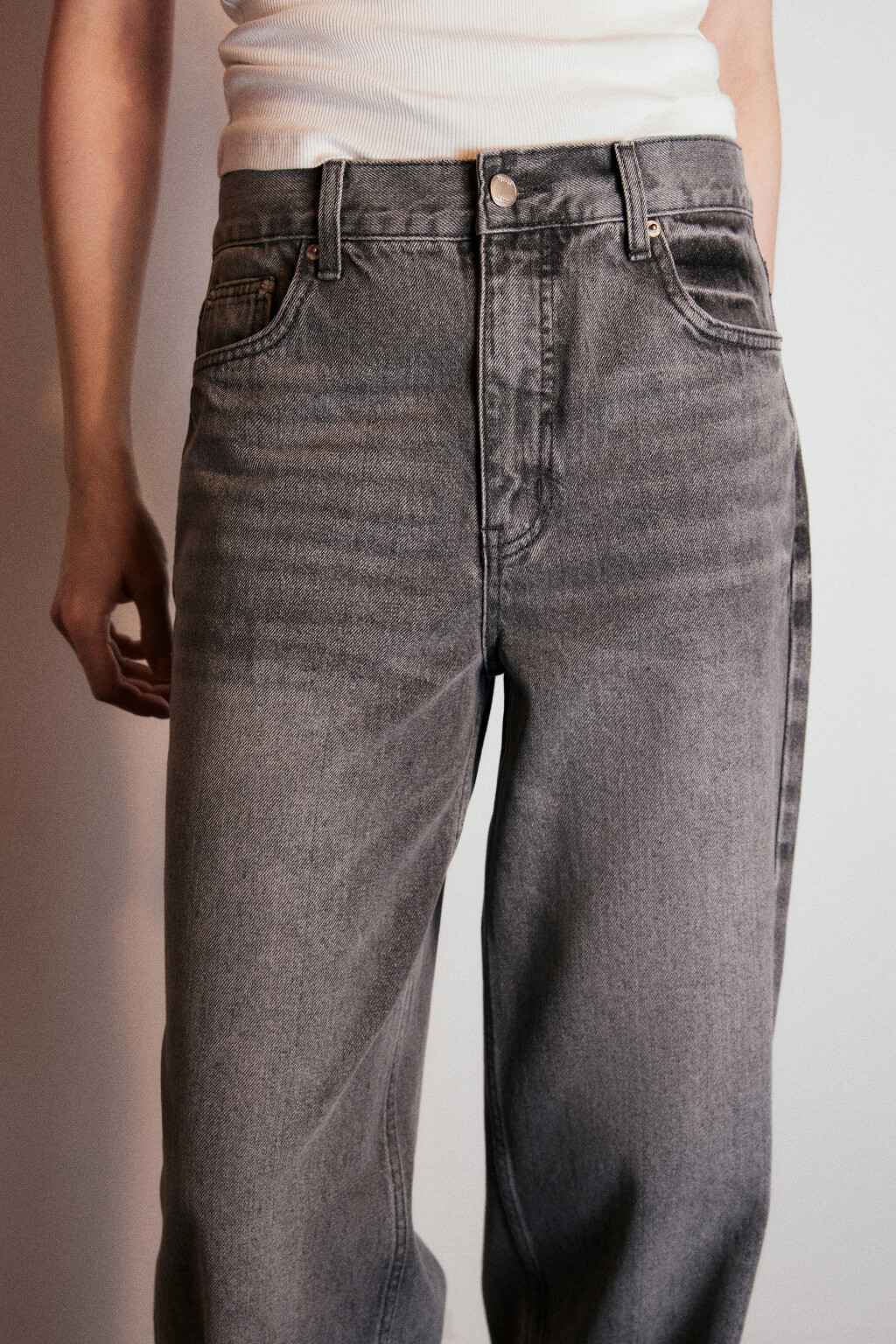 Джинсы прямые со средней посадкой - цвет серый - 5