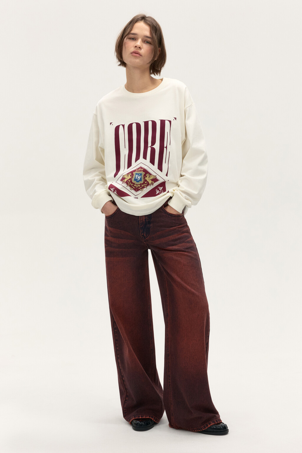 Джинсы широкие с вареным эффектом - цвет красный - 4