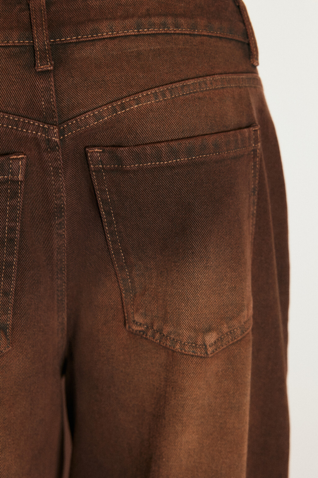 Джинсы baggy с эффектом грязной стирки - цвет коричневый - 6