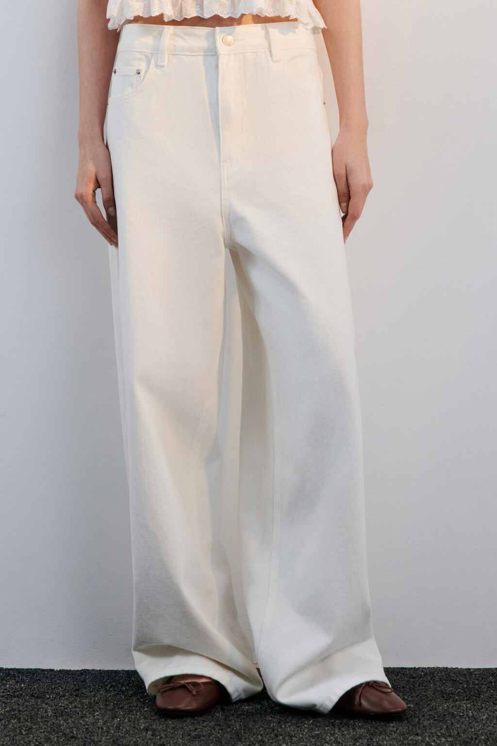 Джинсы baggy fit со средней посадкой - цвет белый - 2