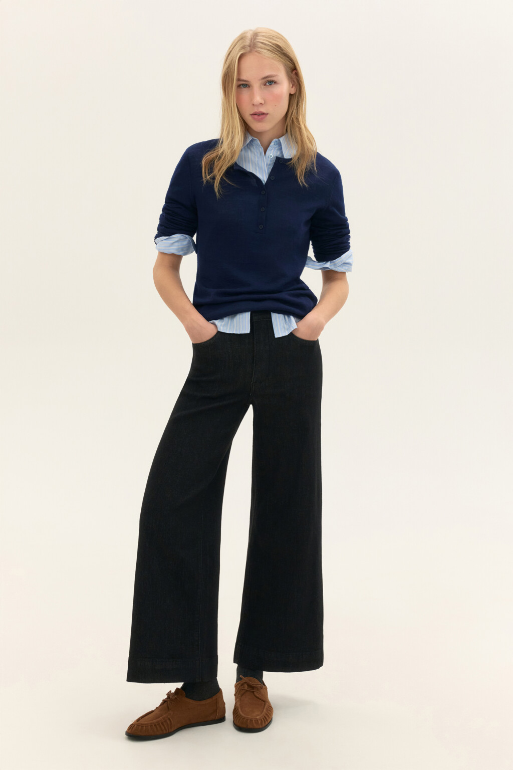 Джинсы широкие укороченные - цвет черный - 4