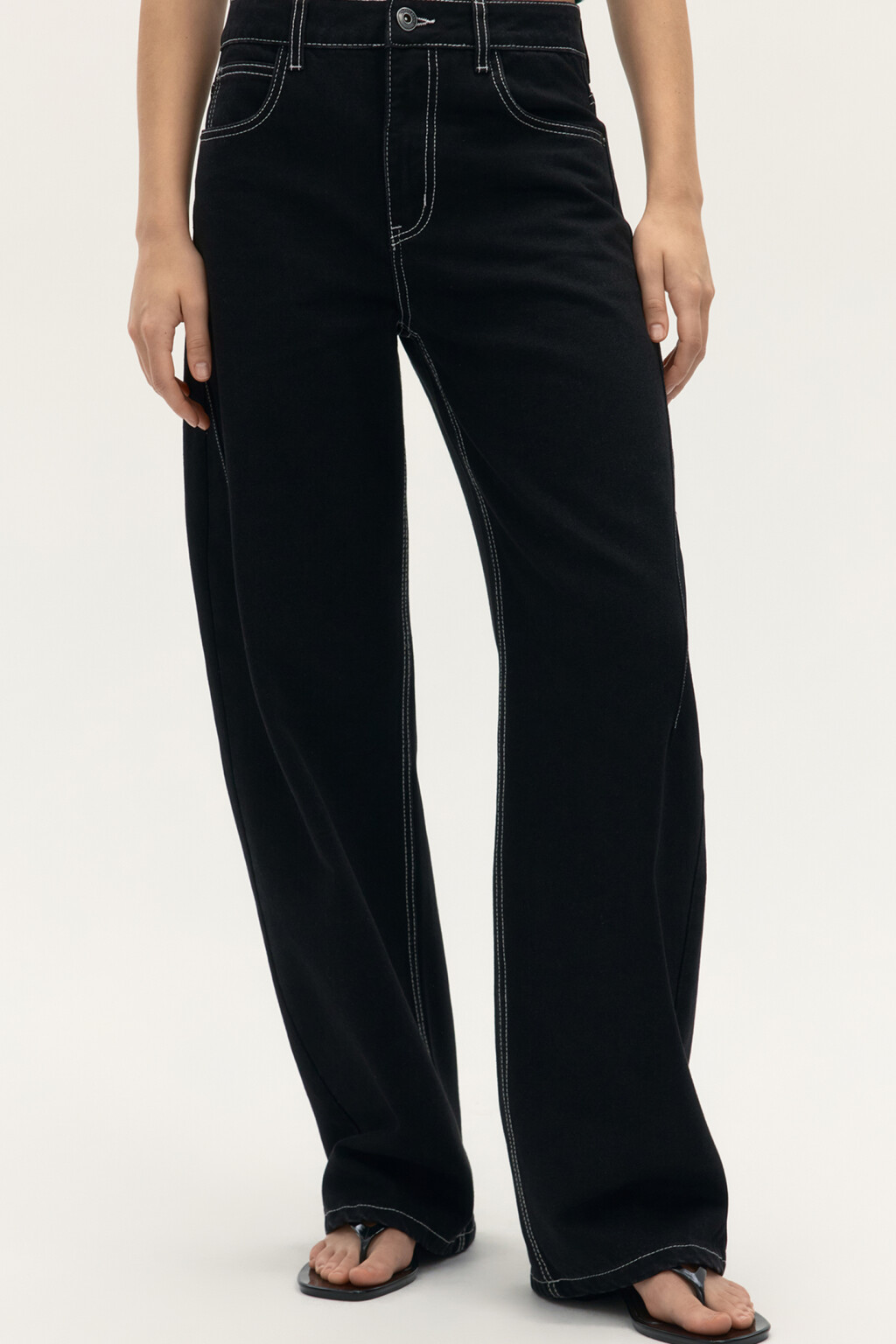 Джинсы barrel с контрастными швами - цвет черный - 2