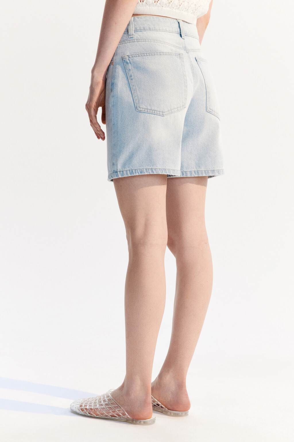 Шорты джинсовые с высокой посадкой - цвет голубой - 3