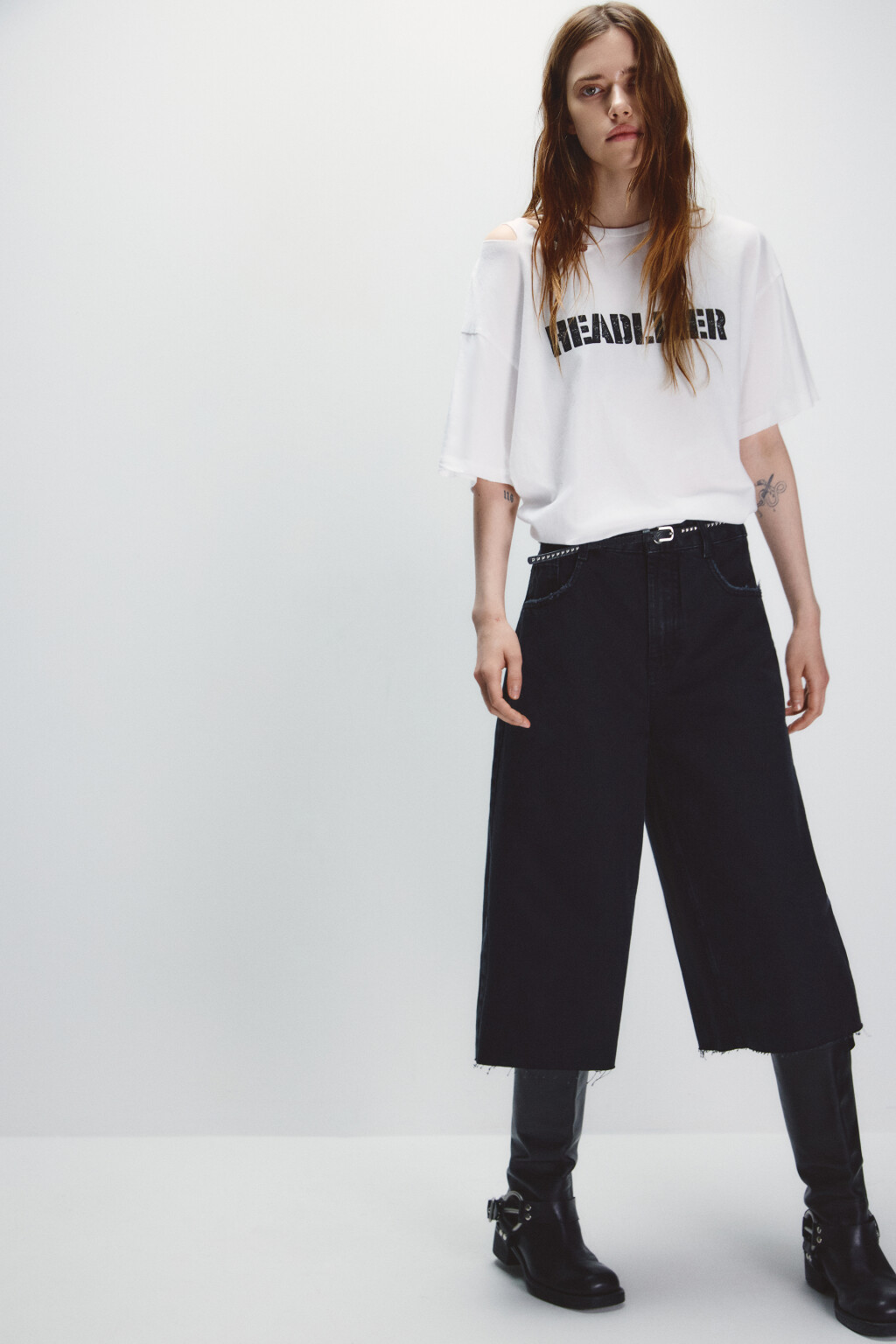 Джортсы рваные с бахромой - цвет черный - 2