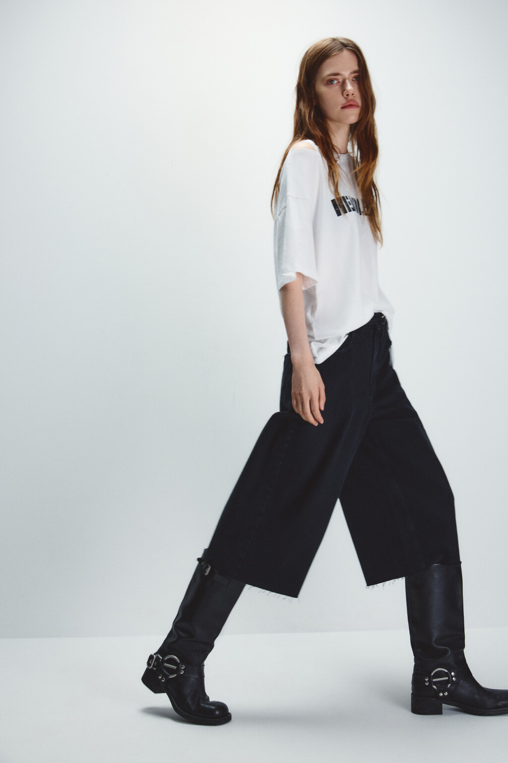 Джортсы рваные с бахромой - цвет черный - 1