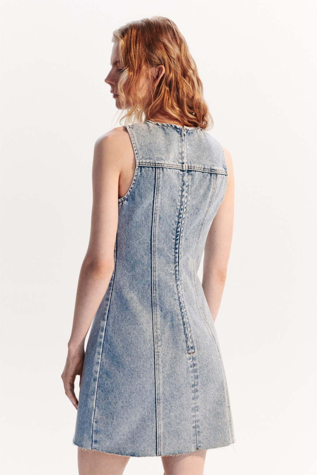 Платье-футляр мини джинсовое - цвет голубой - 3