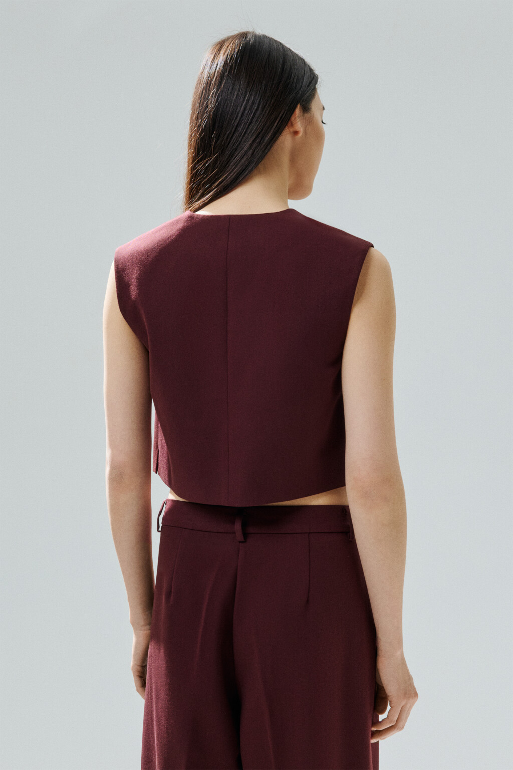 Жилет костюмный с круглым вырезом - цвет бордовый - 3