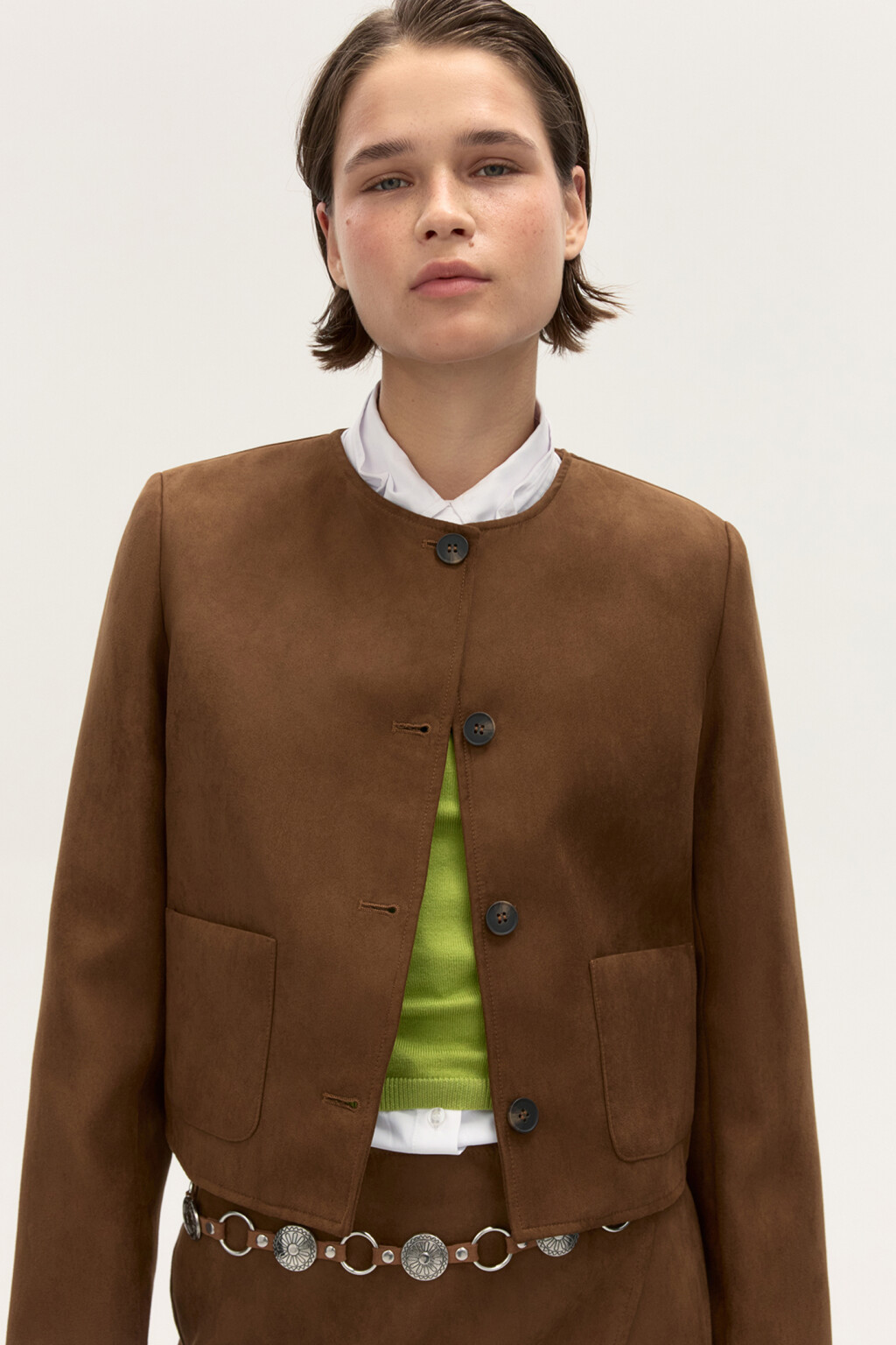 Жакет укороченный с замшевой фактурой - цвет коричневый - 1
