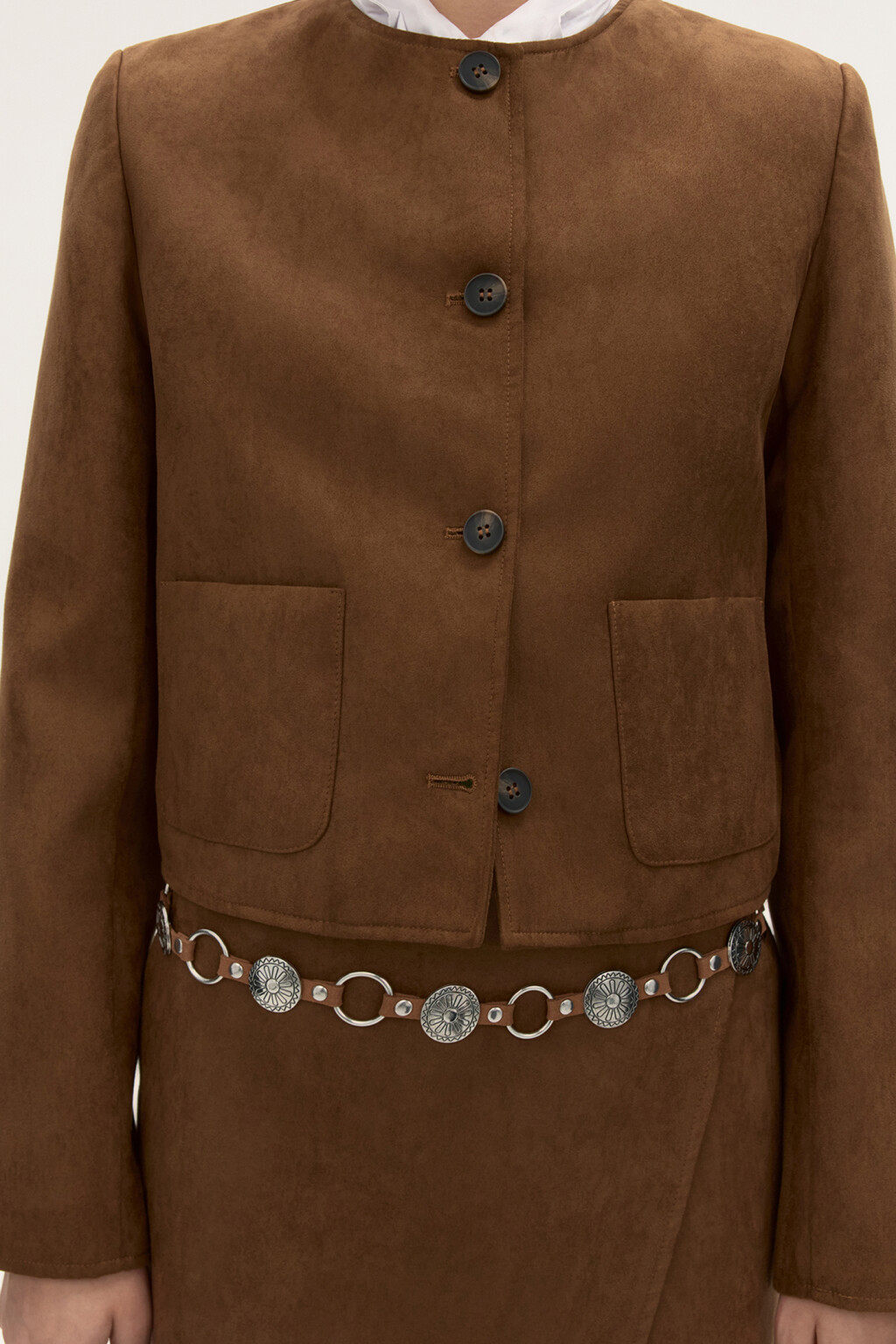 Жакет укороченный с замшевой фактурой - цвет коричневый - 5