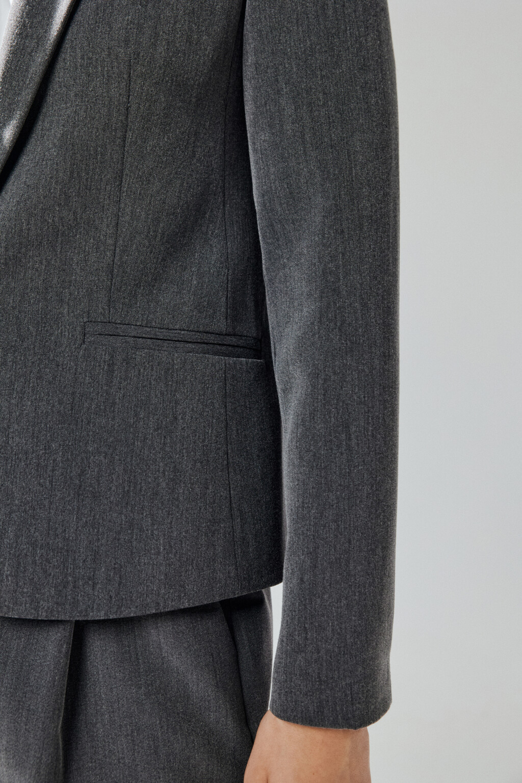 Пиджак короткий приталенный - цвет серый - 7