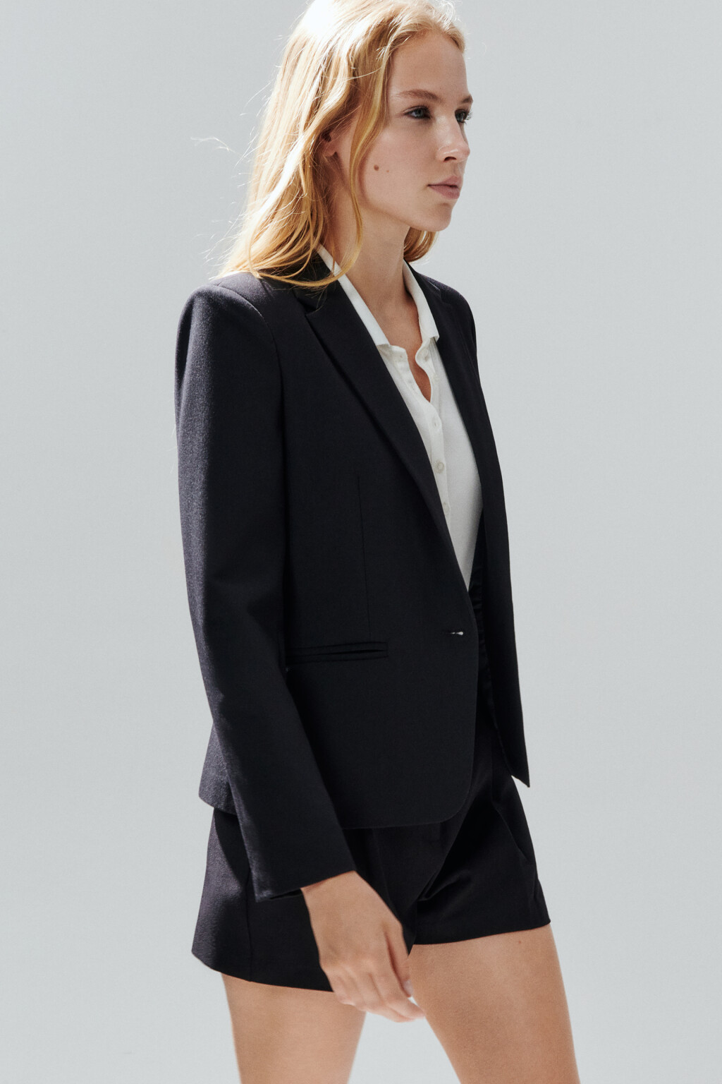 Пиджак короткий приталенный - цвет черный - 3