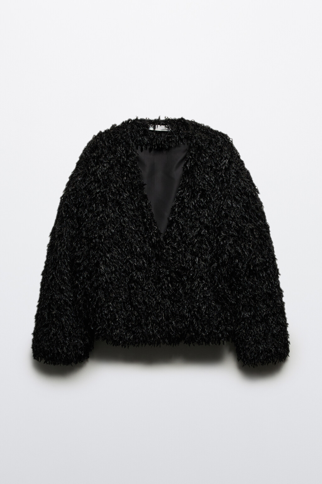 Жакет oversize пушистый - цвет черный - 8