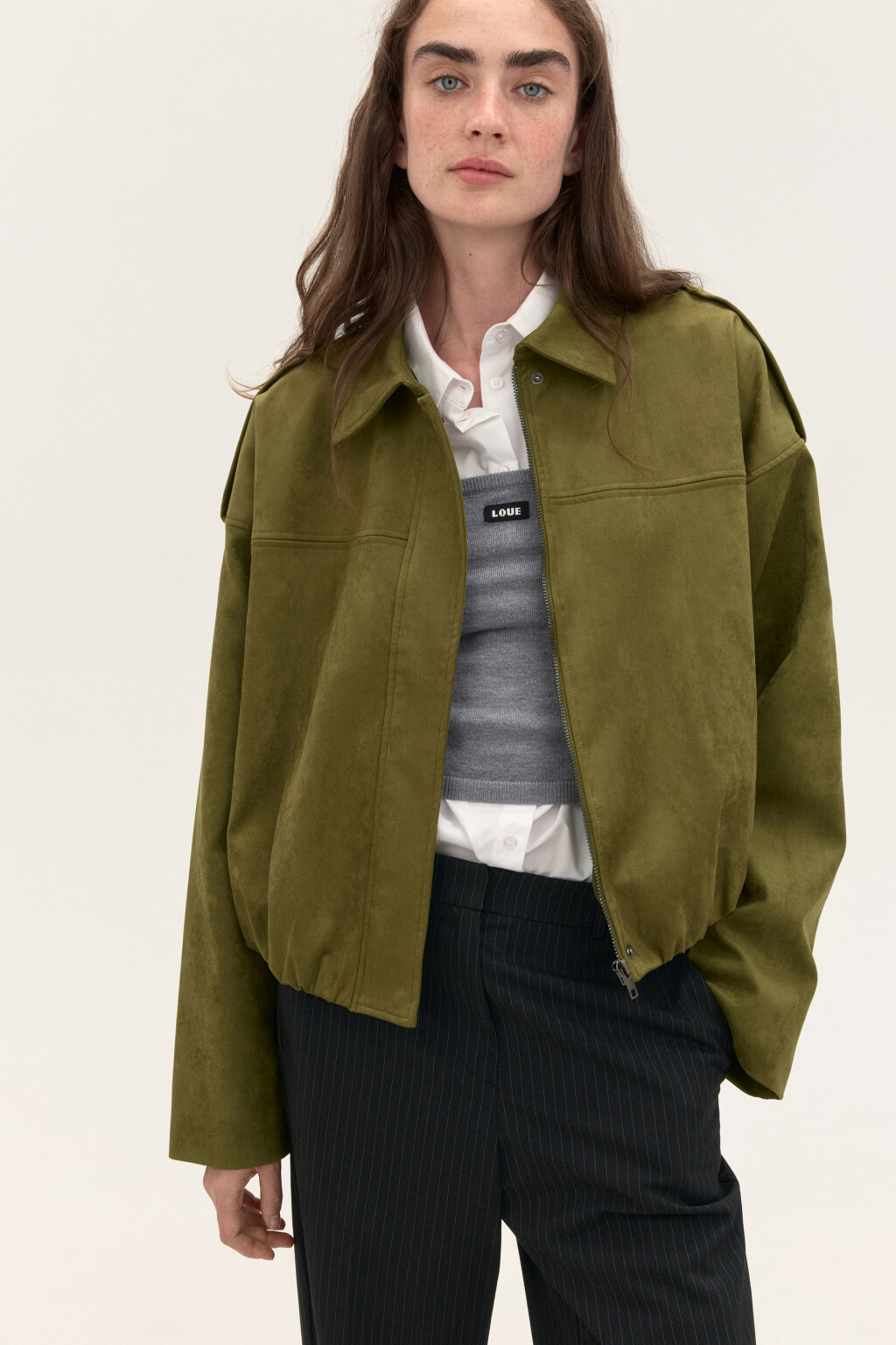 Жакет-бомбер с замшевой фактурой - цвет зеленый - 1