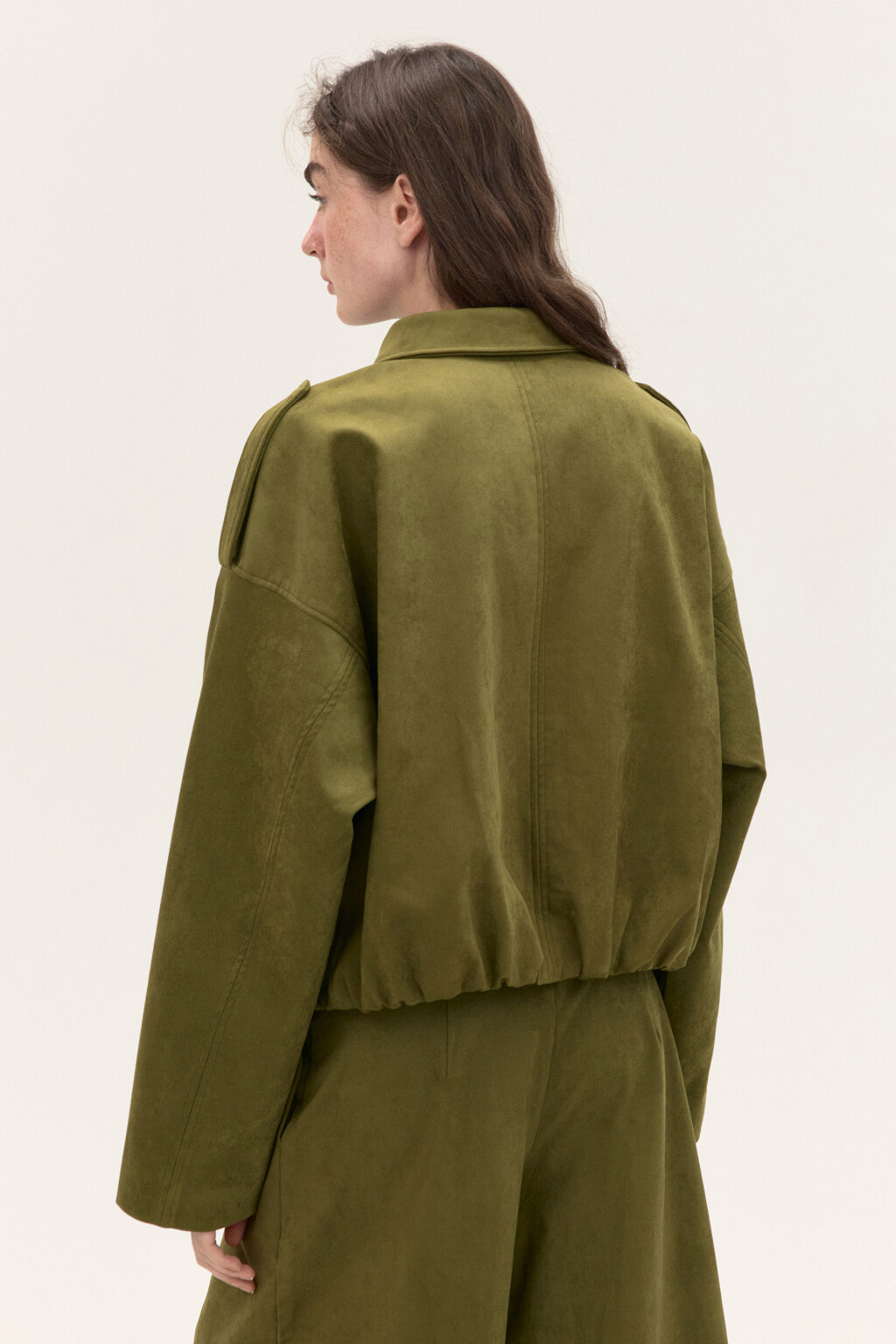 Жакет-бомбер с замшевой фактурой - цвет зеленый - 4