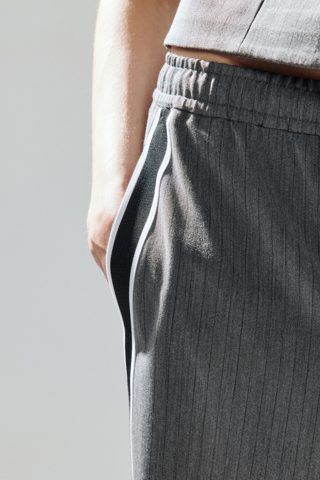 Брюки широкие с лампасами - цвет серый - 6