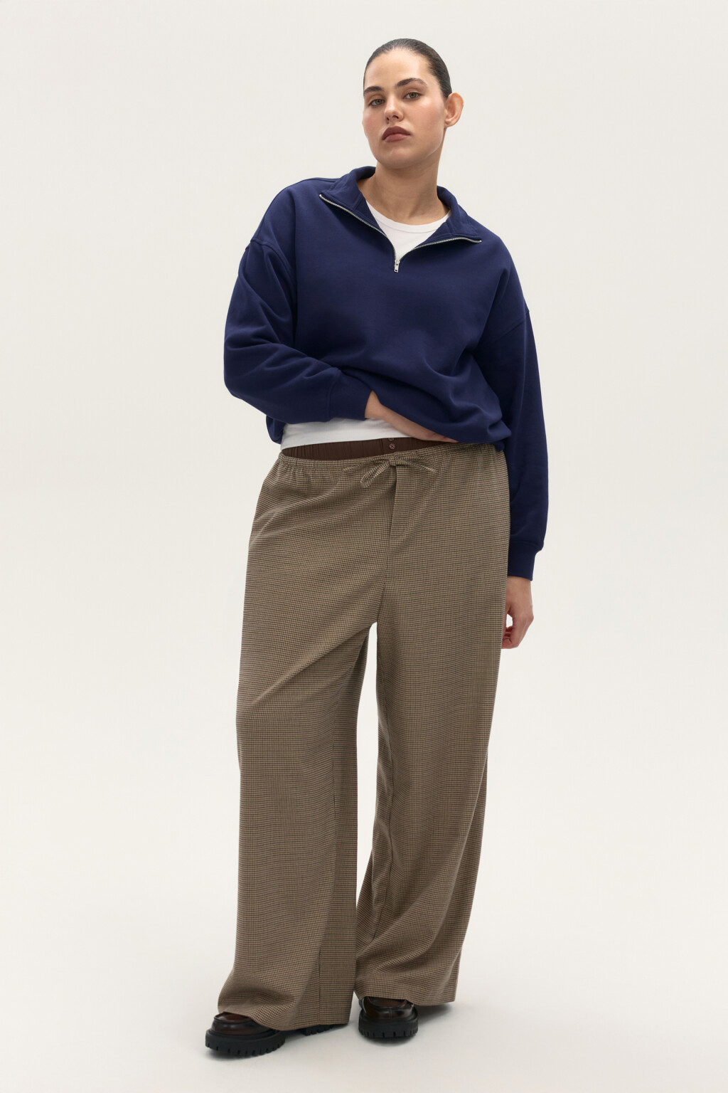 Брюки широкие костюмные в клетку - цвет бежевый - 6