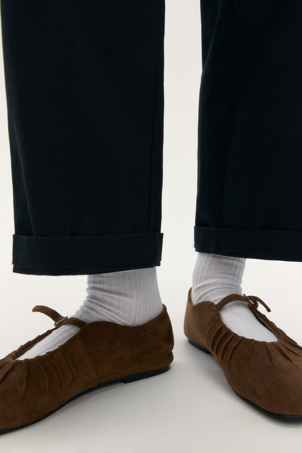 Брюки barrel fit со стрелками - цвет черный - 8