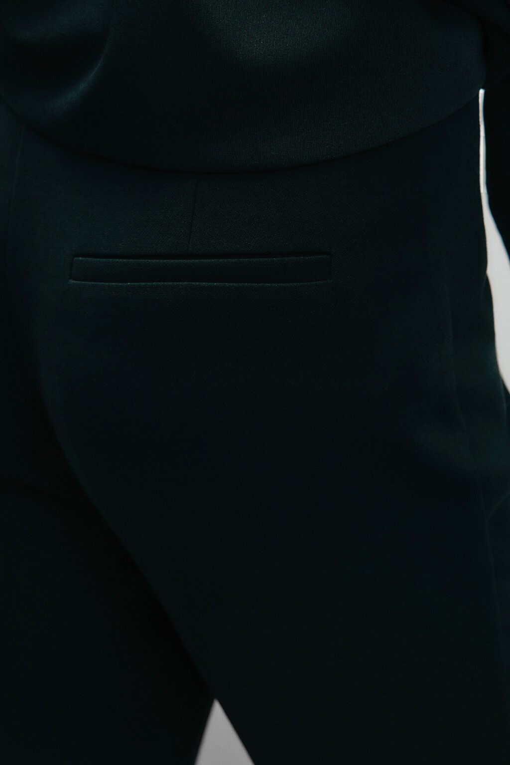 Брюки клеш укороченные - цвет черный - 6