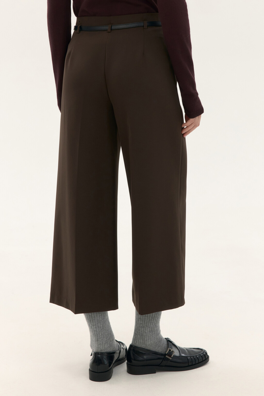 Брюки-кюлоты костюмные с ремнем - цвет коричневый - 4