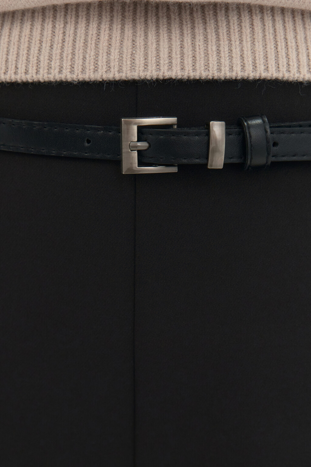 Брюки-кюлоты костюмные с ремнем - цвет черный - 6