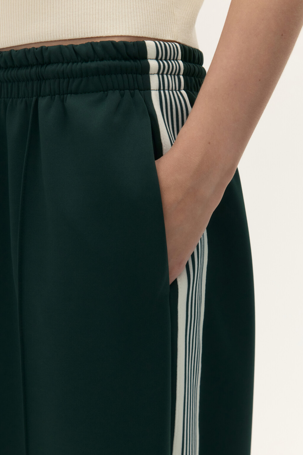 Брюки широкие с лампасами - цвет зеленый - 7