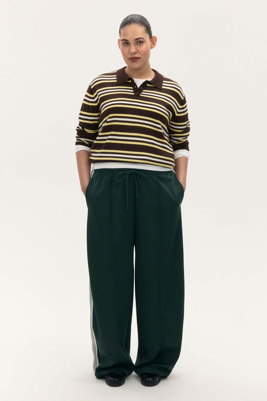 Брюки широкие с лампасами - цвет зеленый - 5