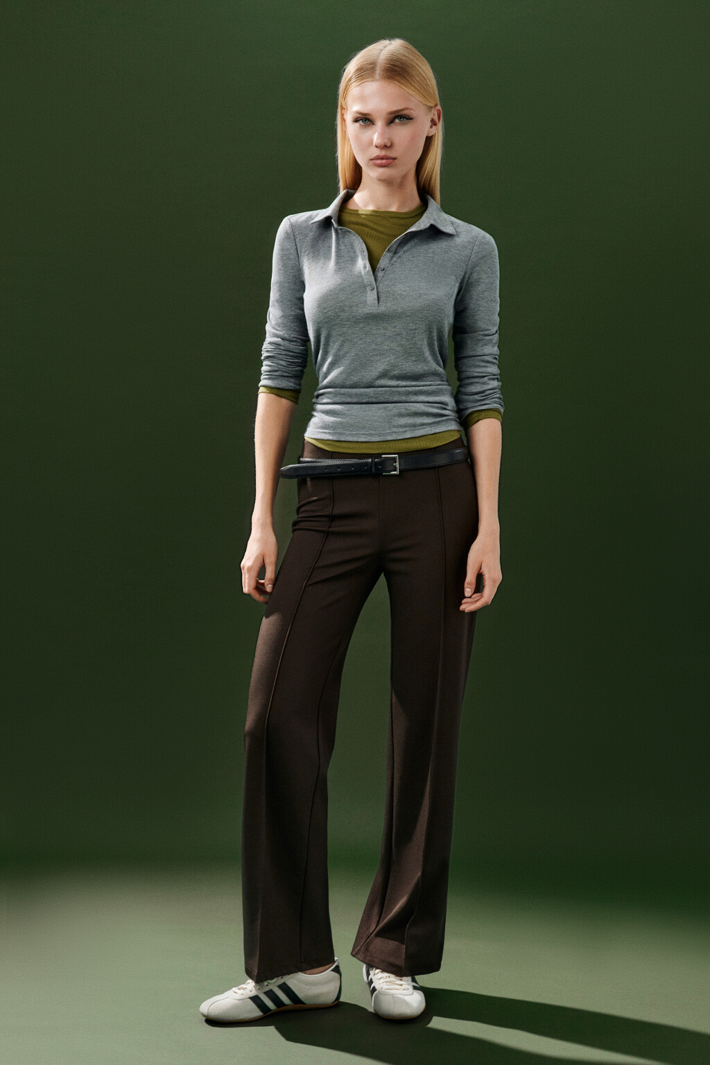 Брюки костюмные со стрелками - цвет коричневый - 5