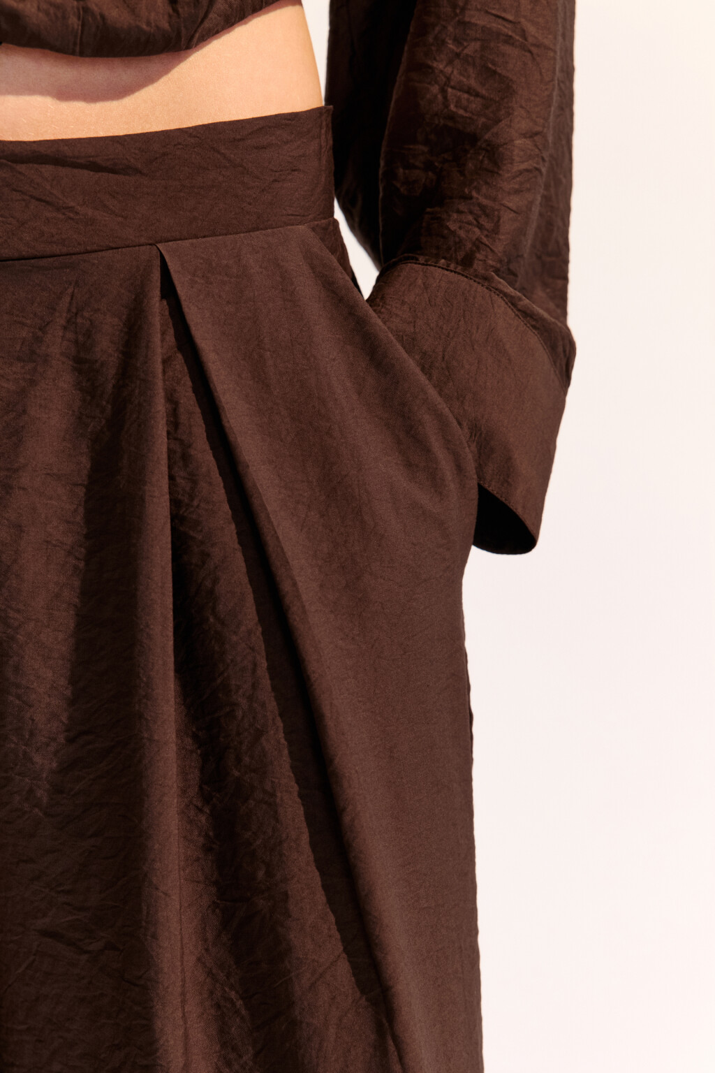 Брюки широкие из вискозной ткани - цвет коричневый - 6