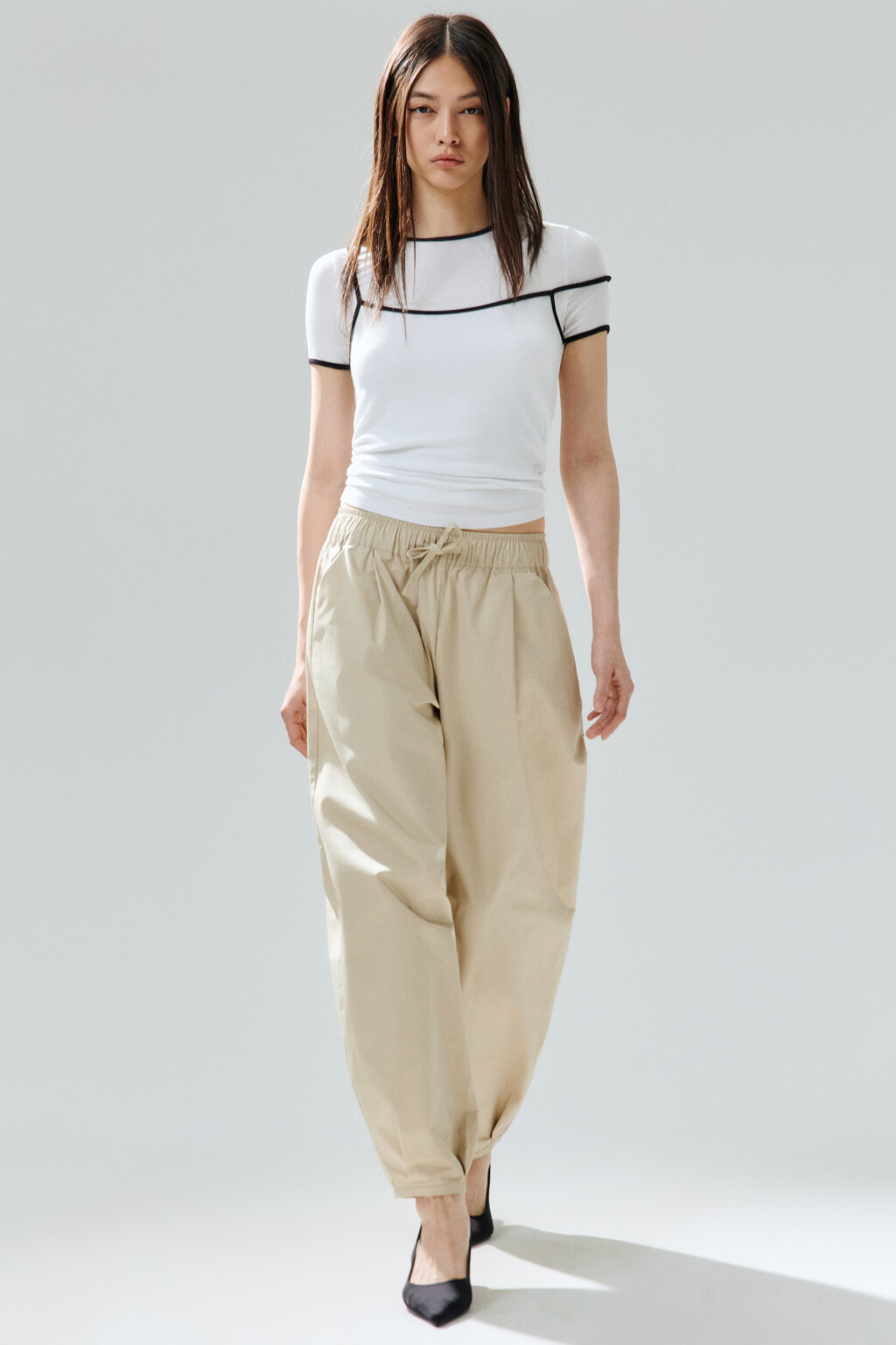 Брюки barrel fit из хлопка - цвет молочный - 1