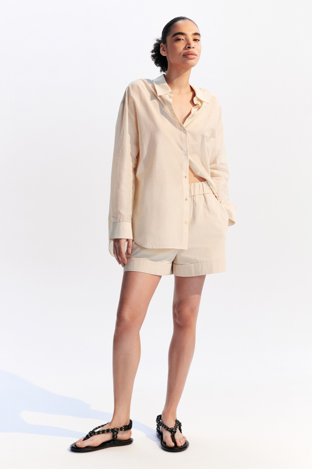 Шорты хлопковые с поясом-резинкой - цвет бежевый - 5