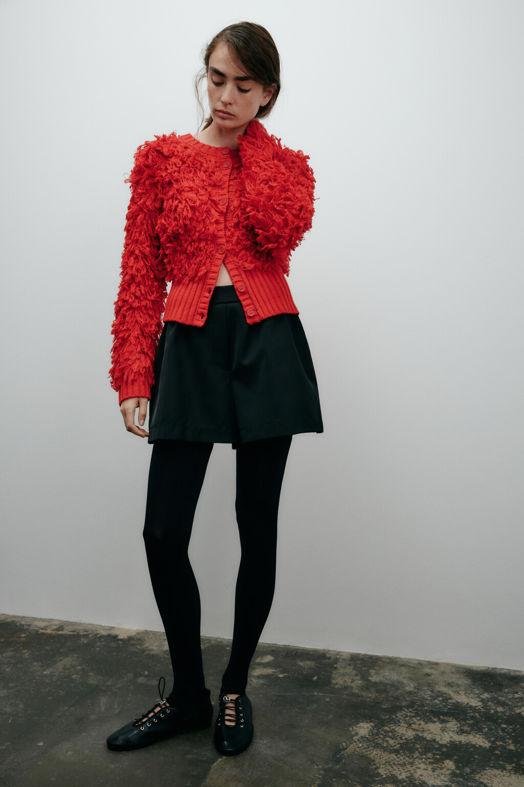 Шорты широкие из нейлона - цвет черный - 2