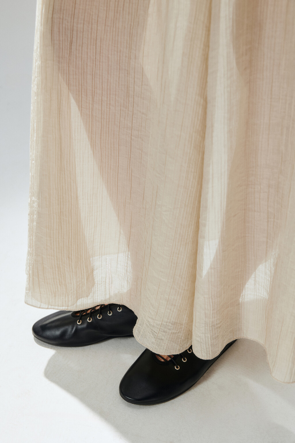 Юбка-трапеция макси из жатой ткани - цвет бежевый - 7