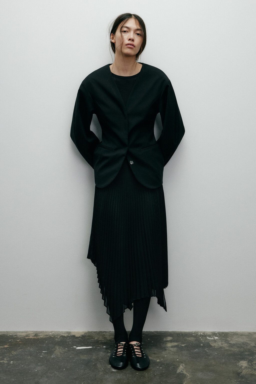 Юбка миди асимметричная с запахом - цвет черный - 6