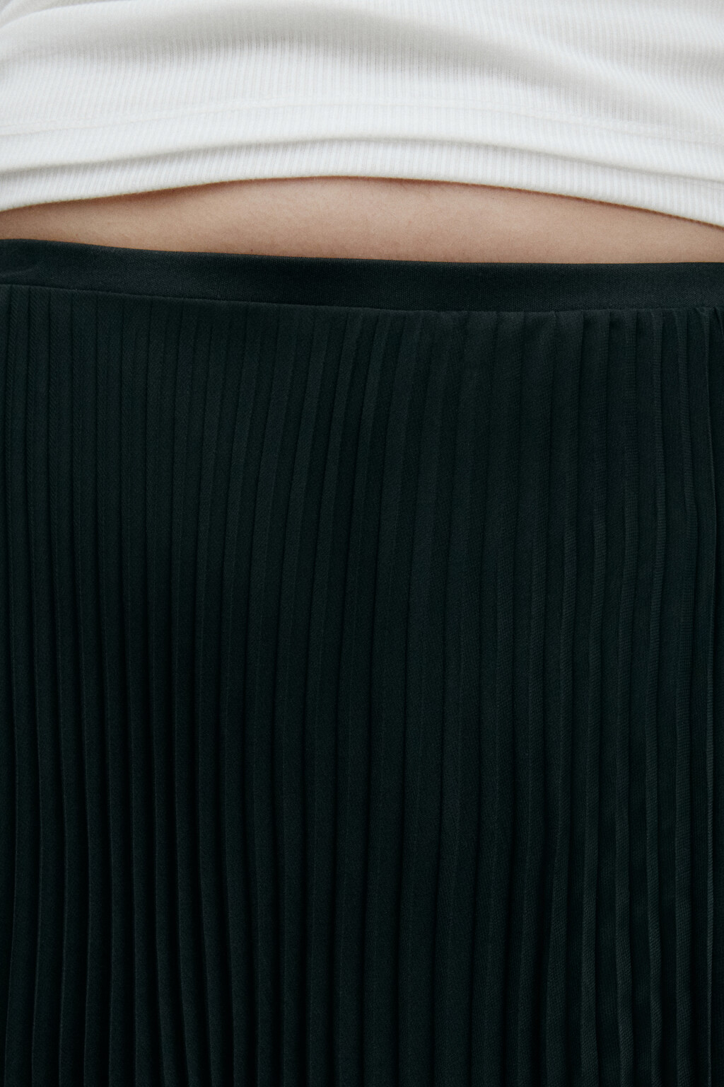 Юбка миди асимметричная с запахом - цвет черный - 6