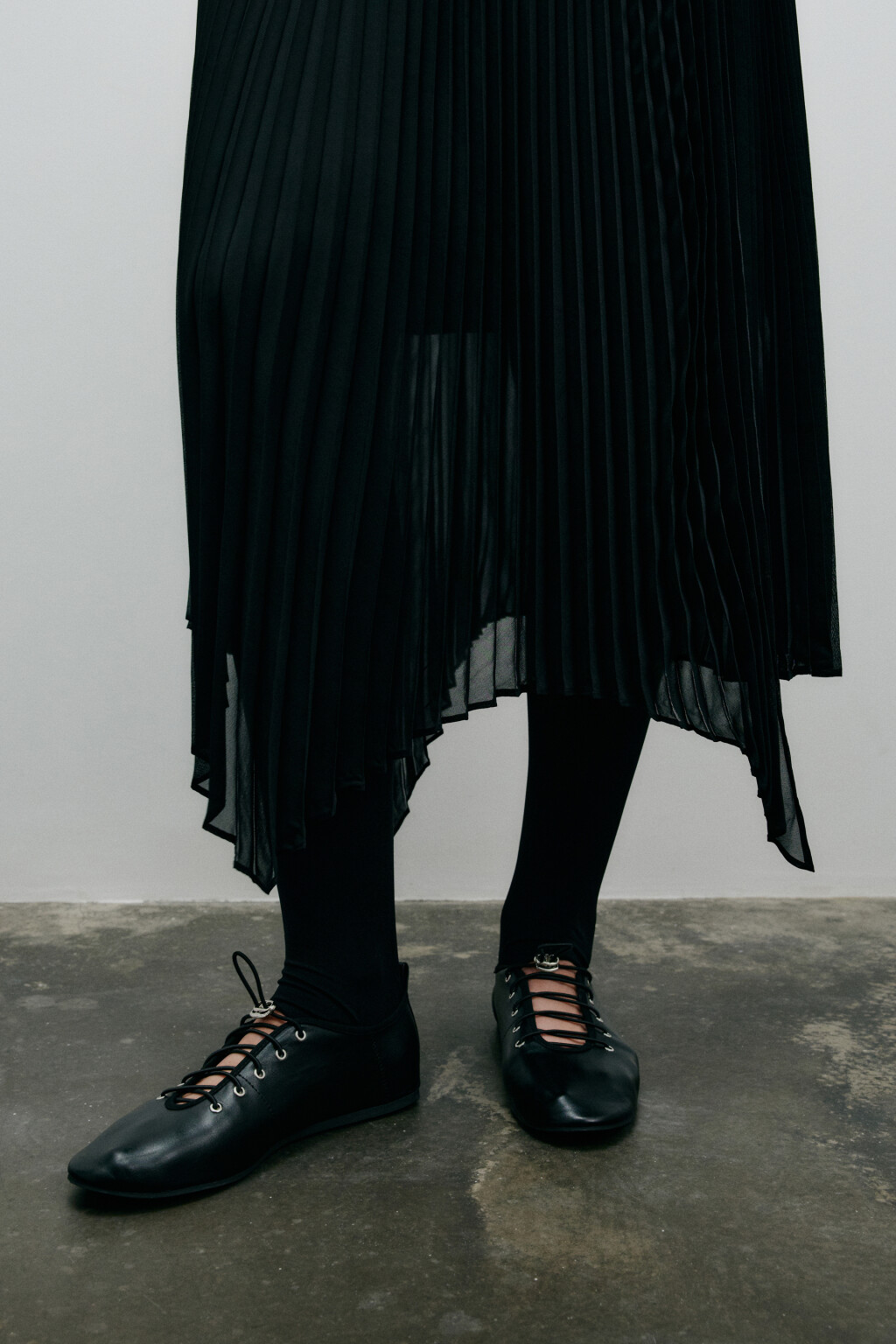 Юбка миди асимметричная с запахом - цвет черный - 7