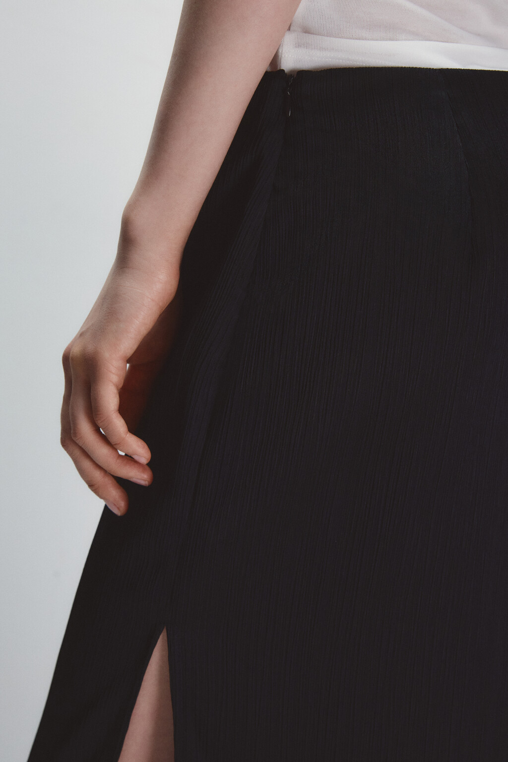 Юбка макси гладкая атласная - цвет черный - 5