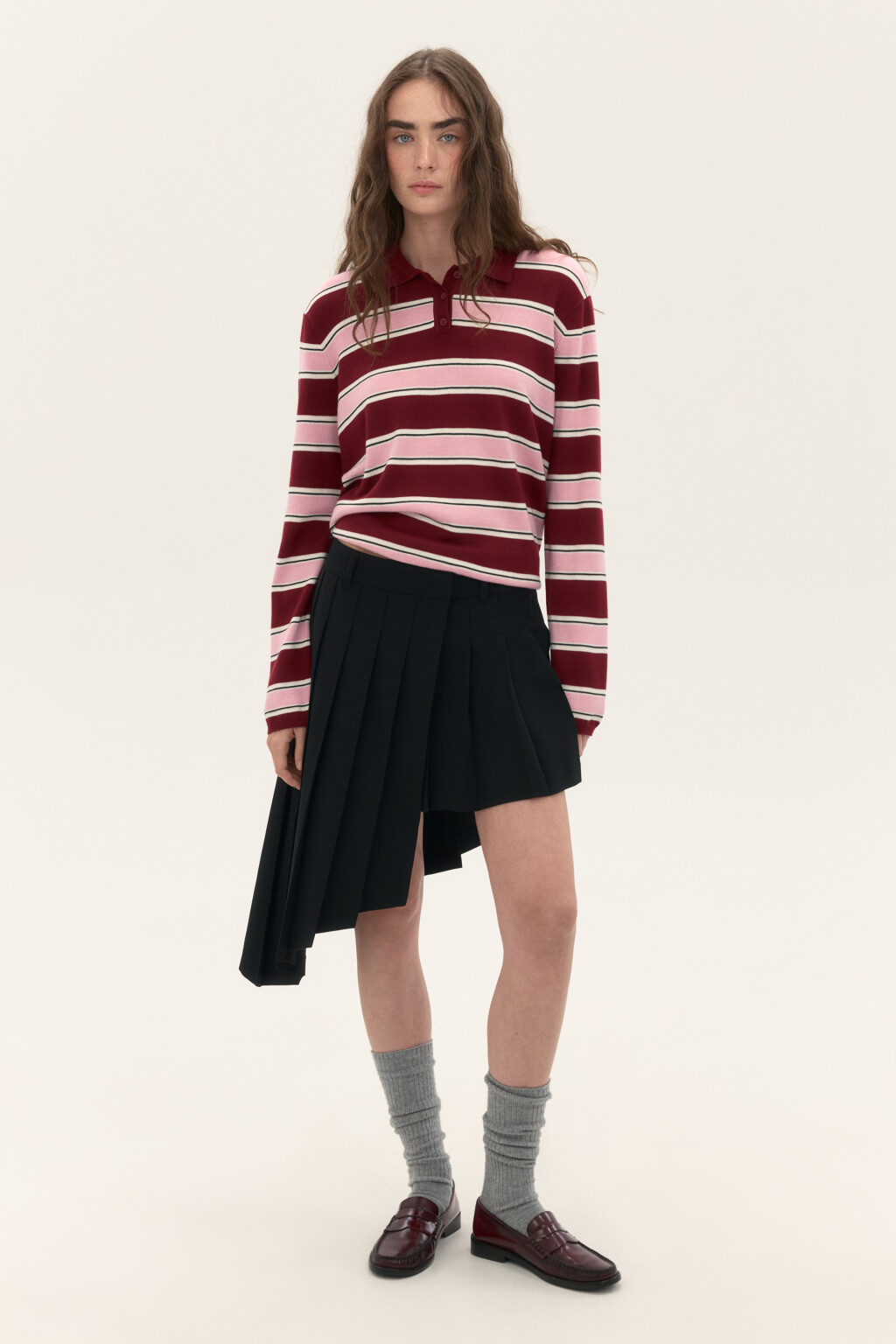 Юбка в складку асимметричная - цвет черный - 4