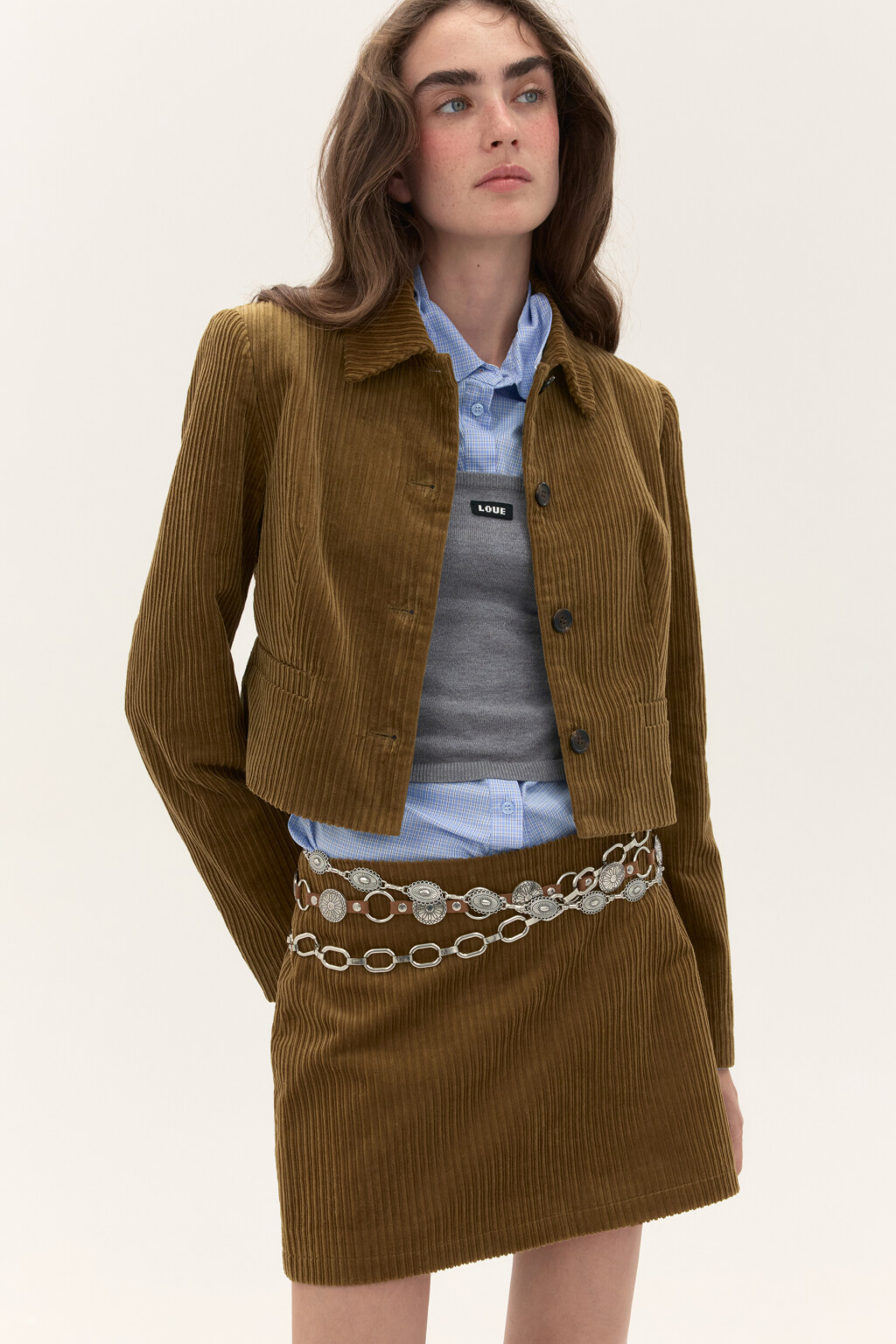 Күзетшінің қалыңдықты сиқыған эротикалық видеосын қараңыз