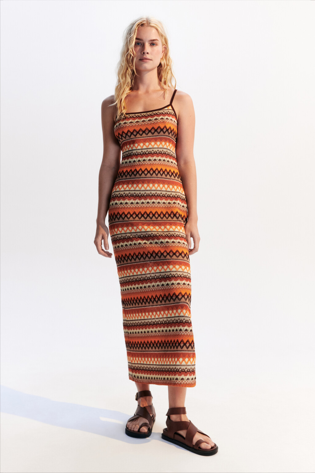 Платье макси облегающее ажурное - цвет мультиколор - 3