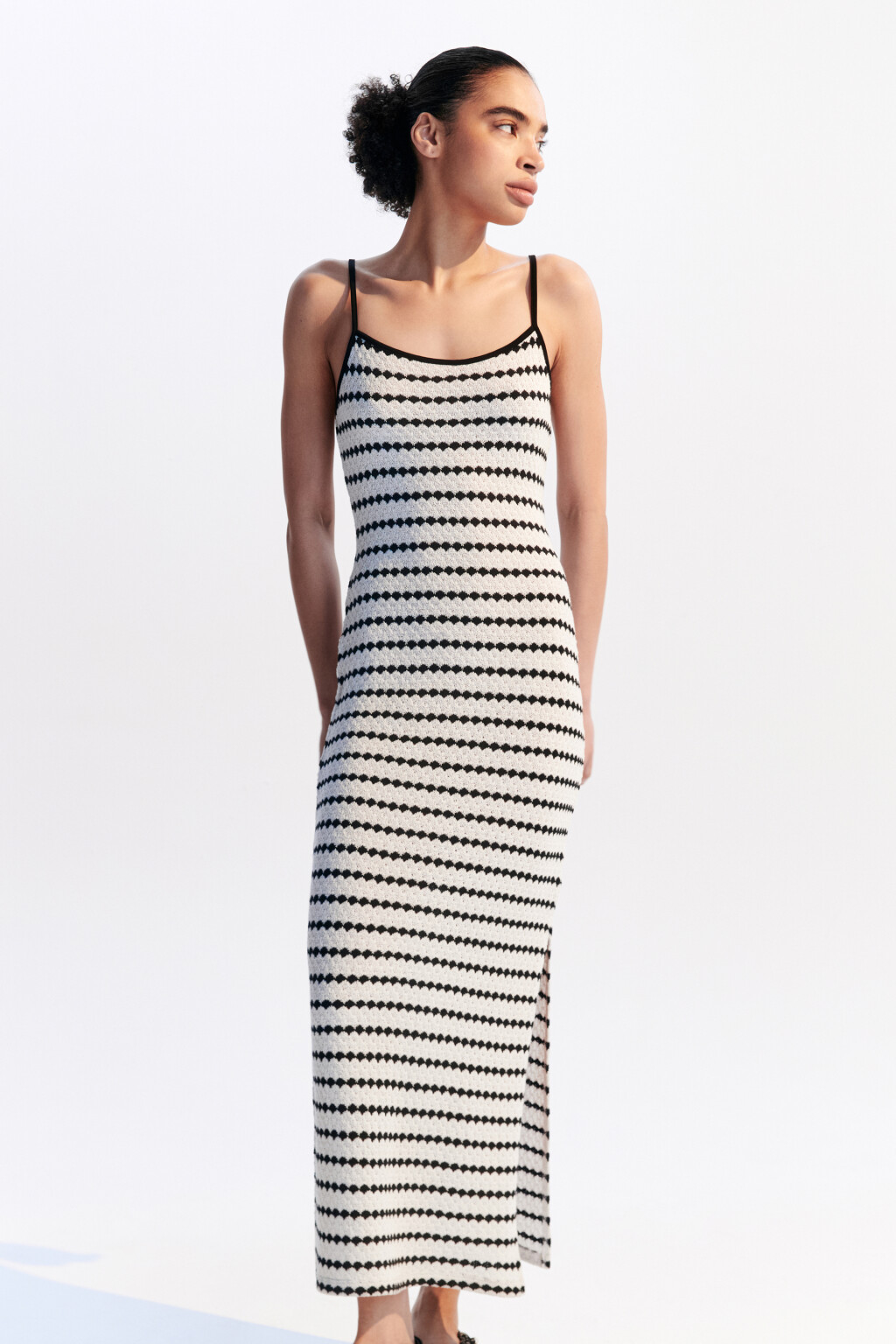 Платье макси ажурное на бретельках - цвет белый - 9