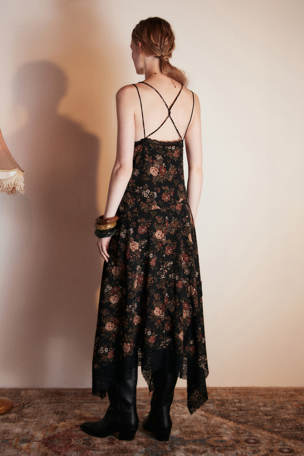 Платье асимметричное с кружевом и принтом - цвет мультиколор - 3