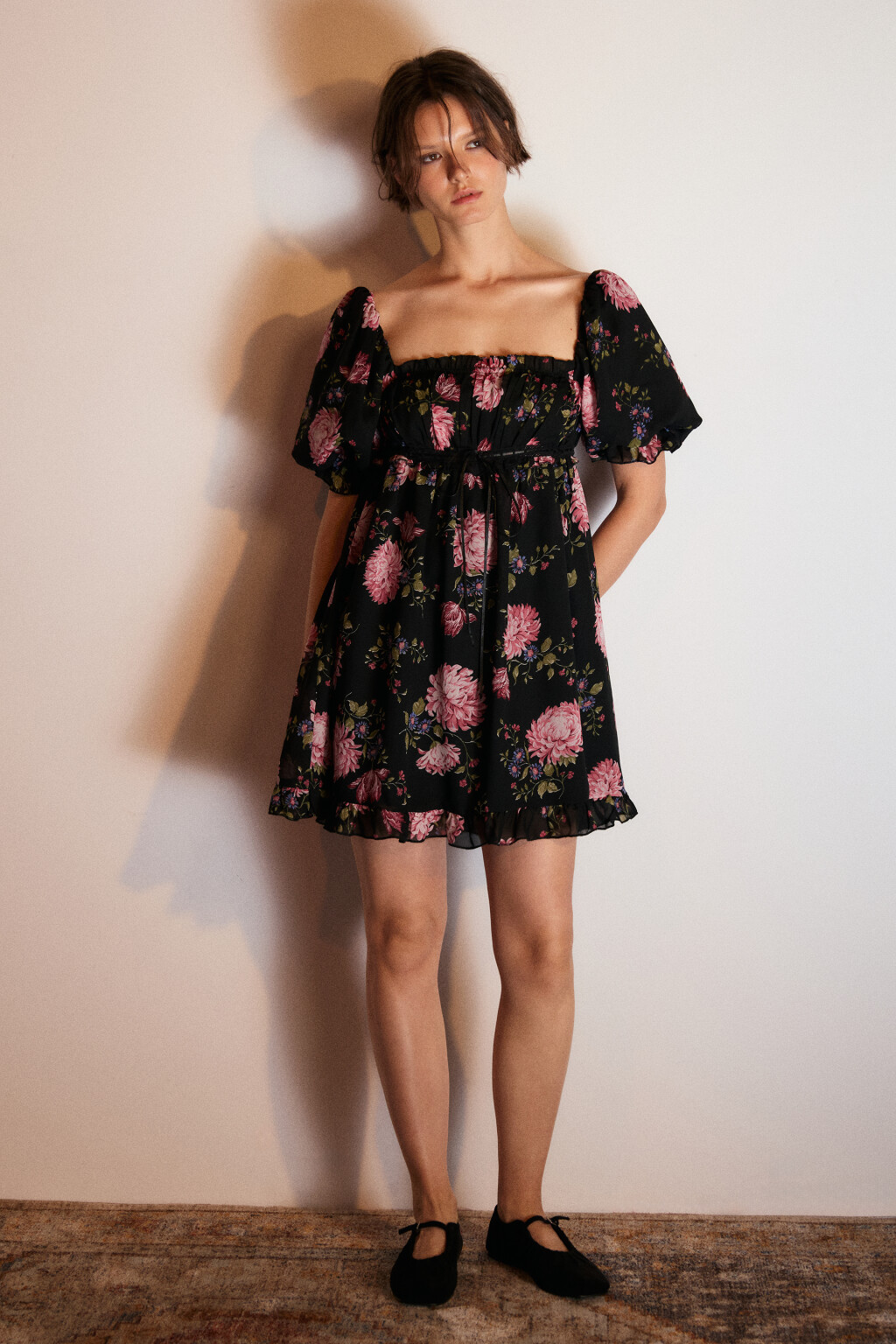 Платье мини шифоновое с оборками - цвет мультиколор - 5