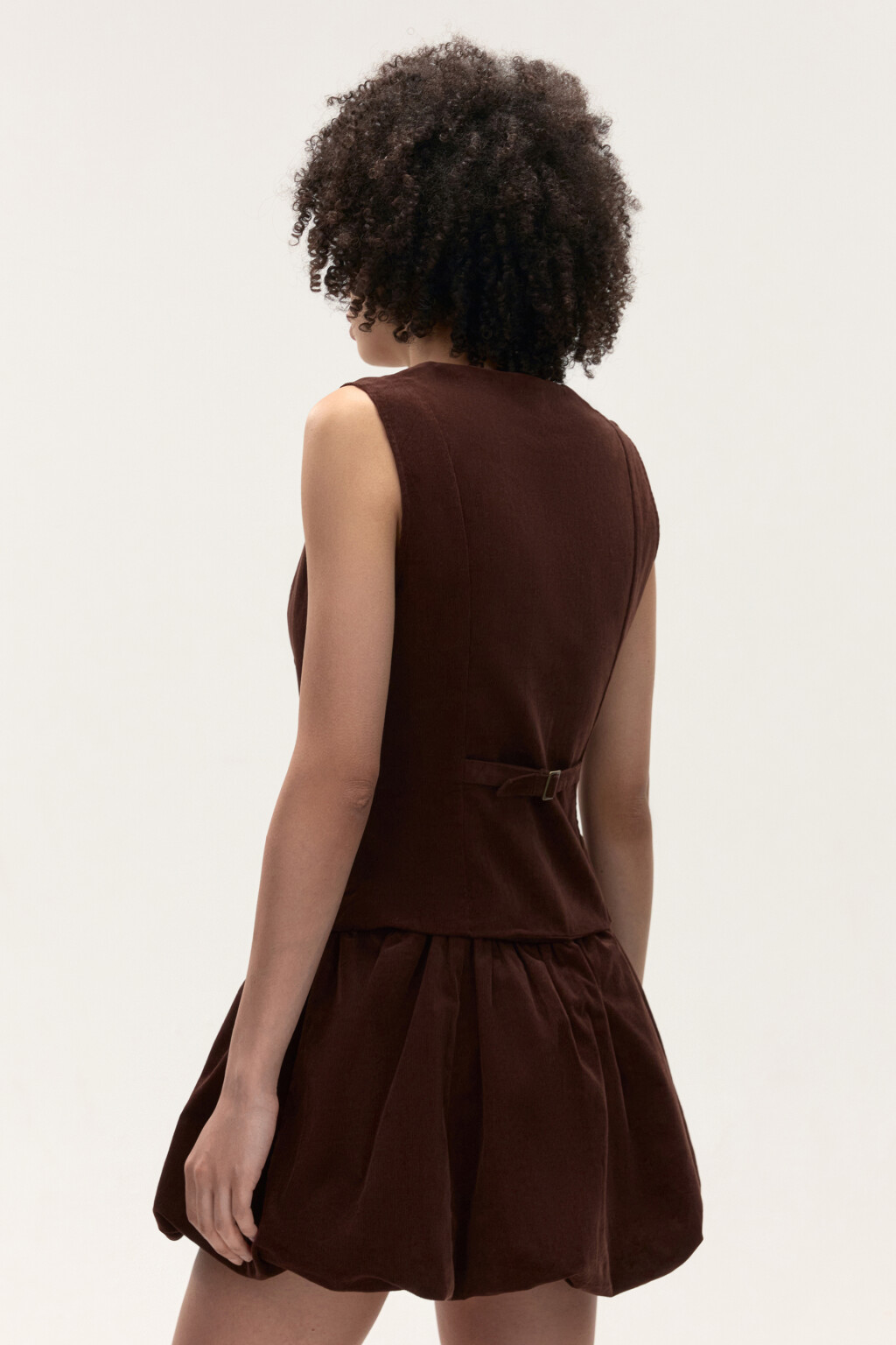 Платье с жилеткой и пышной юбкой - цвет коричневый - 4