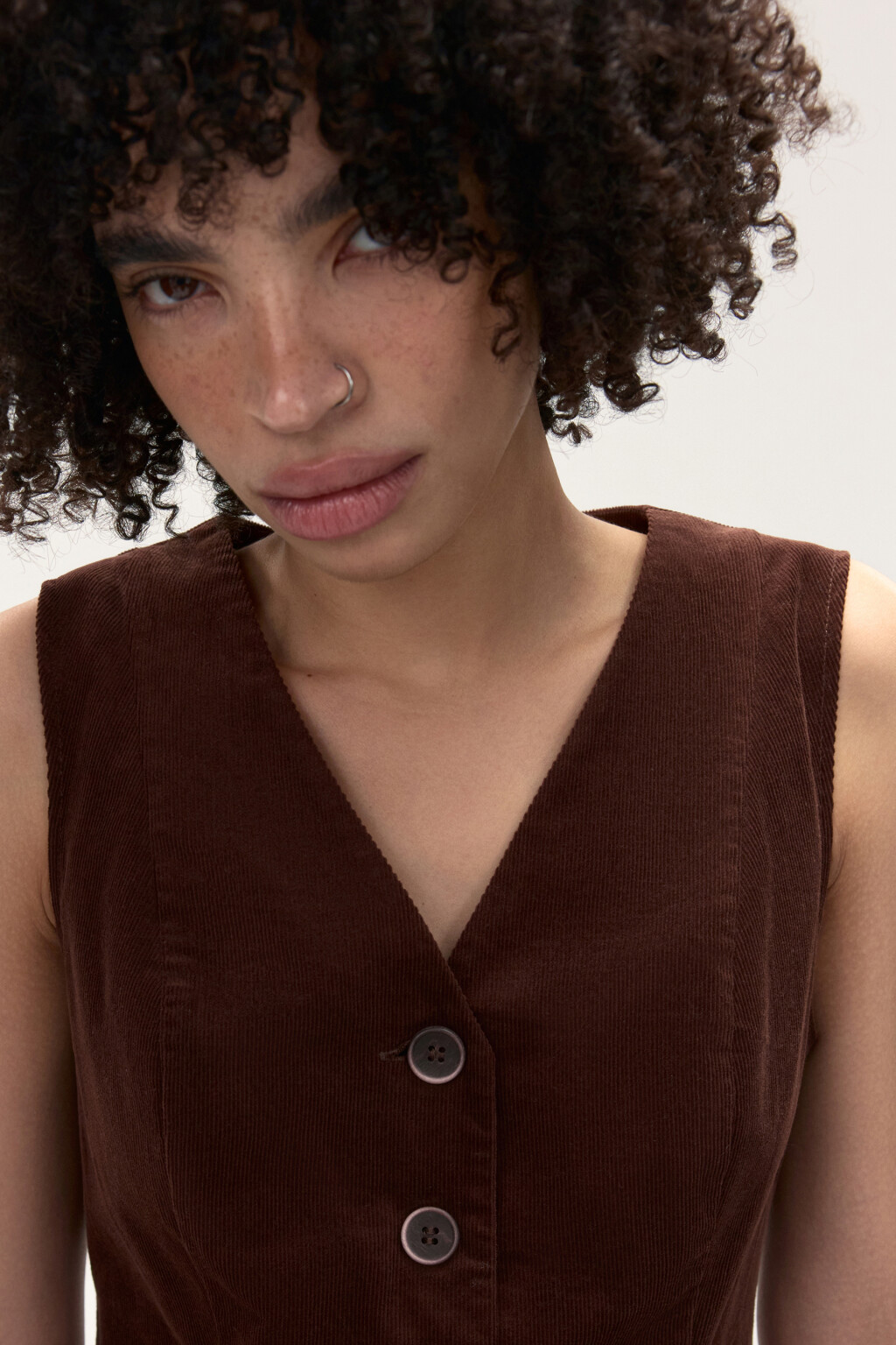 Платье с жилеткой и пышной юбкой - цвет коричневый - 6