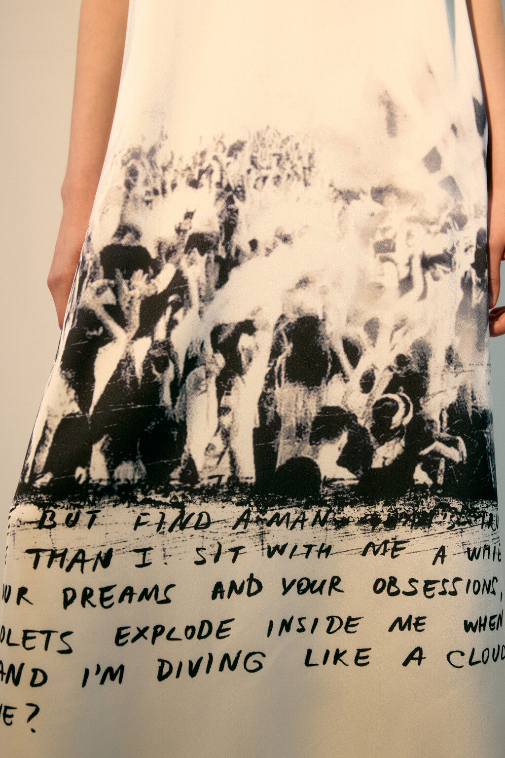 Платье миди двуслойное с принтом - цвет белый - 7