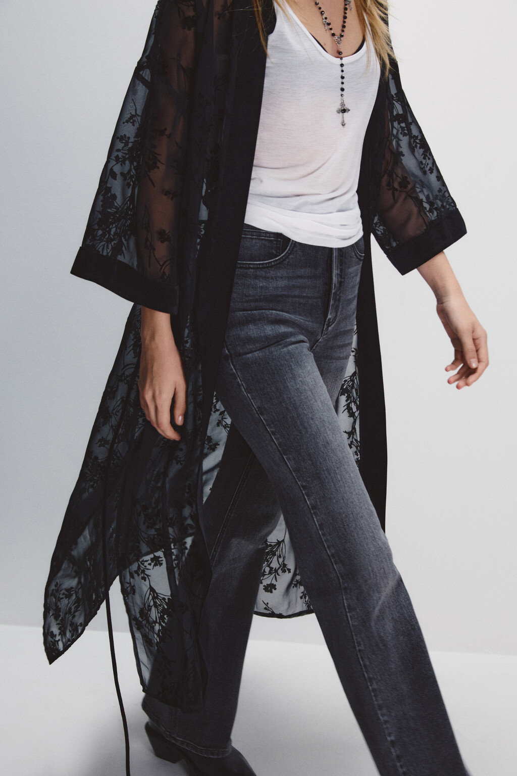 Кардиган-кимоно из сетки с принтом - цвет черный - 2
