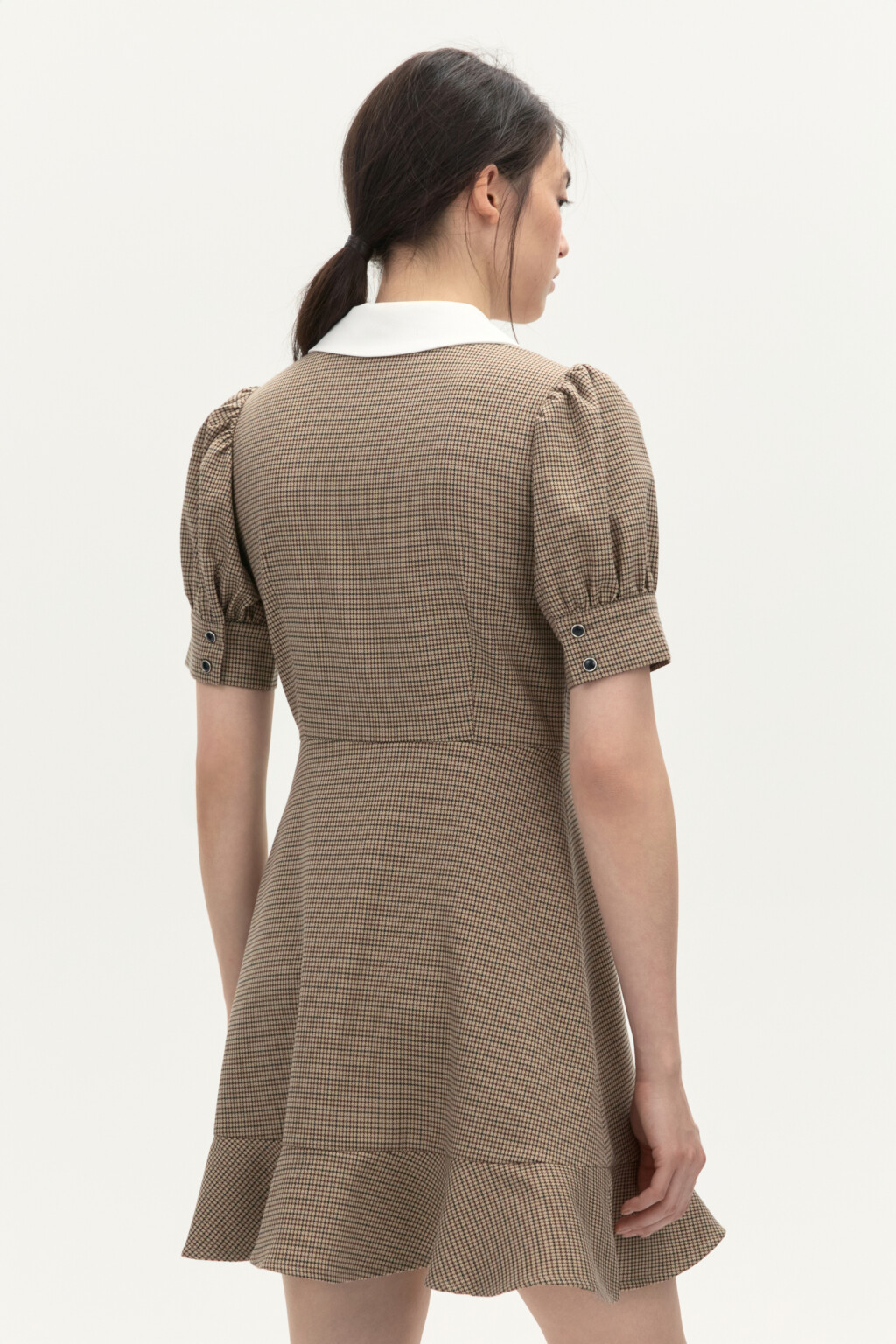 Платье мини с белым воротничком - цвет бежевый - 3