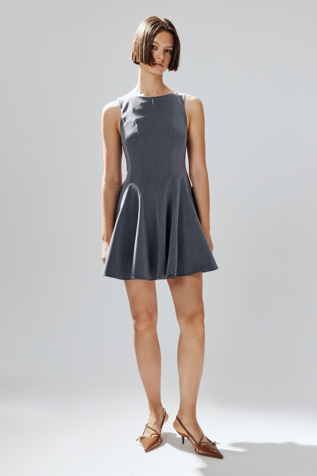 Платье мини с пышной юбкой - цвет серый - 5